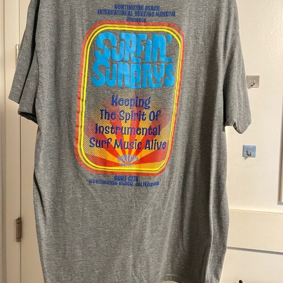 SURFIN’ SUNDAYS‎ Men’s Gray T-Shirt-Size XL - Picture 2 of 2